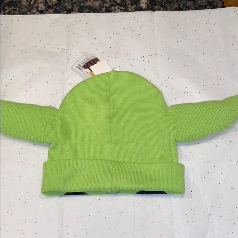Baby Yoda Roll Down Beanie hat 👒 NWT ADULT SIZE - Picture 4 of 6